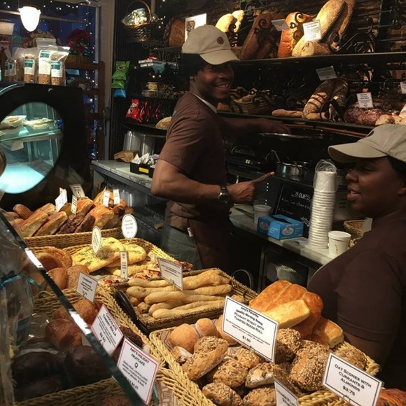 Meet Your Posher - City Shop - Picture 6 of 7